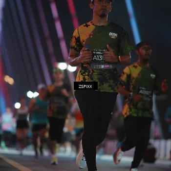 Runner Photo 6244650