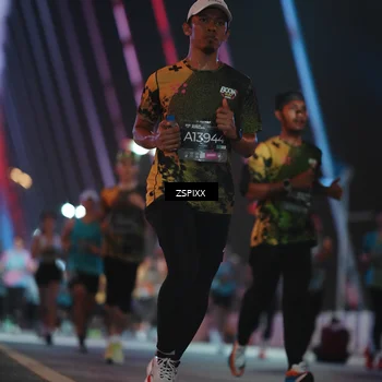 Runner Photo 6244654