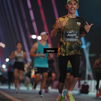 Runner Photo 6244715