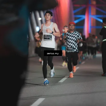 Runner Photo 6244719