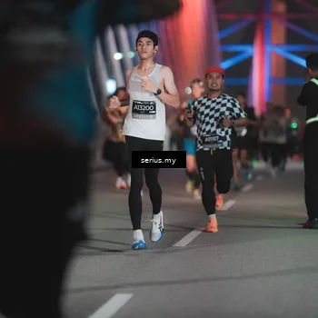 Runner Photo 6244733