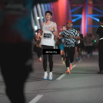 Runner Photo 6244744