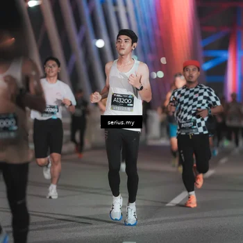 Runner Photo 6244762