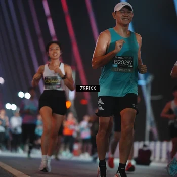 Runner Photo 6244764
