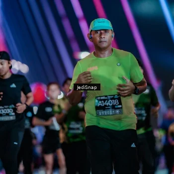 Runner Photo 6244766