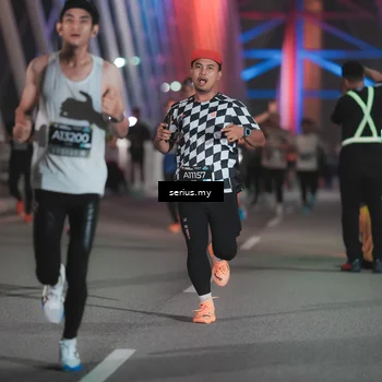Runner Photo 6244822