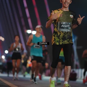 Runner Photo 6244828