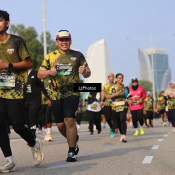 Runner Photo 6244857