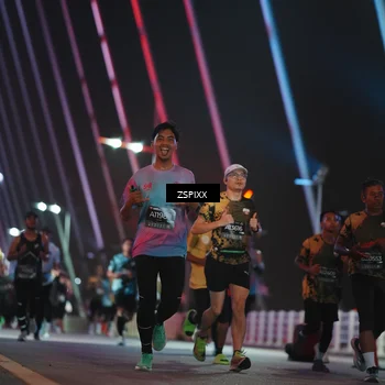 Runner Photo 6244887