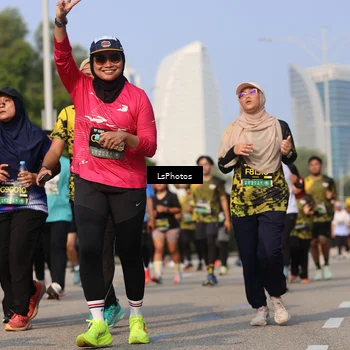 Runner Photo 6244889