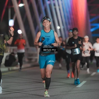 Runner Photo 6244895