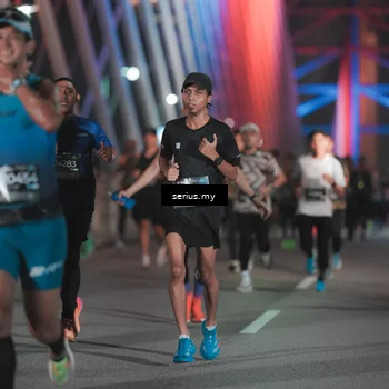 Runner Photo 6244947