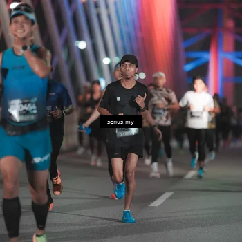Runner Photo 6244948