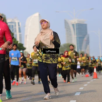 Runner Photo 6244999