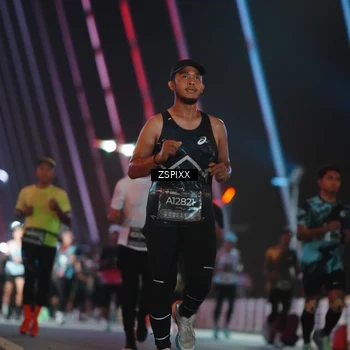 Runner Photo 6245007