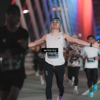 Runner Photo 6245065