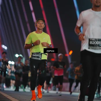Runner Photo 6245096