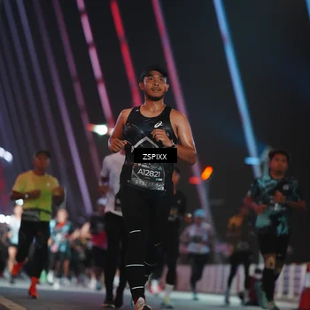Runner Photo 6245097