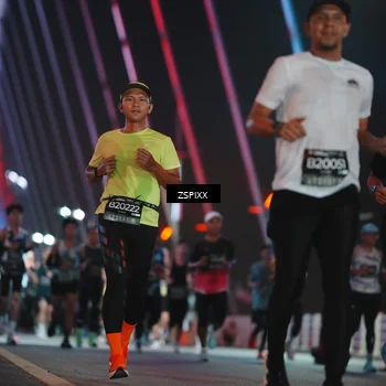 Runner Photo 6245118