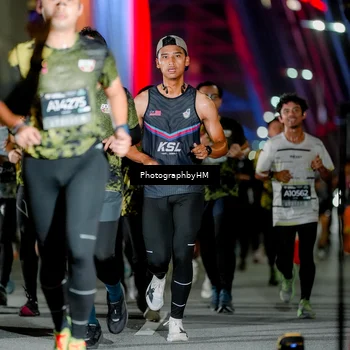 Runner Photo 6245120