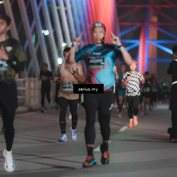 Runner Photo 6245126