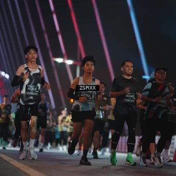 Runner Photo 6245141