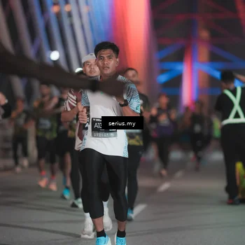 Runner Photo 6245146