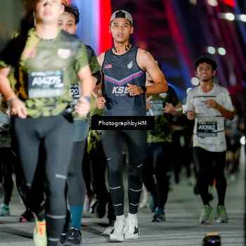 Runner Photo 6245148