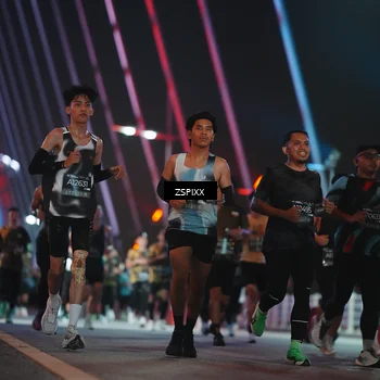 Runner Photo 6245172