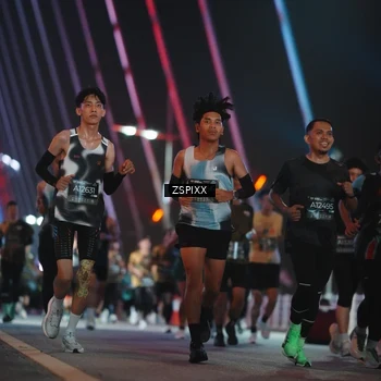 Runner Photo 6245199