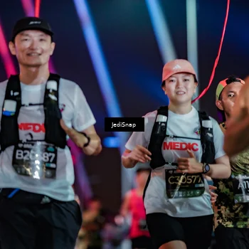 Runner Photo 6245212