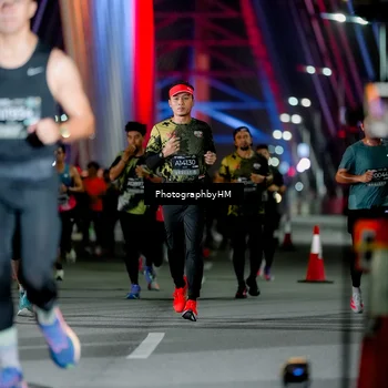 Runner Photo 6245223