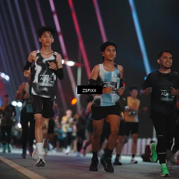 Runner Photo 6245260