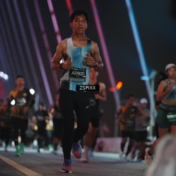 Runner Photo 6245281