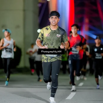 Runner Photo 6245292