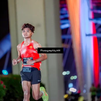 Runner Photo 6245301