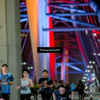 Runner Photo 6245328