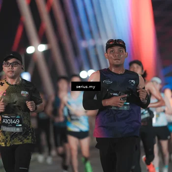 Runner Photo 6245339