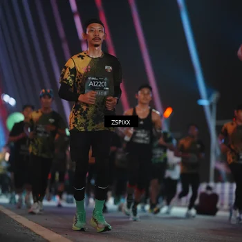 Runner Photo 6245349