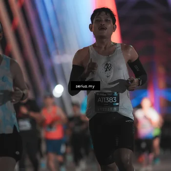 Runner Photo 6245353