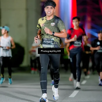 Runner Photo 6245364
