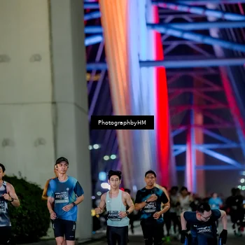 Runner Photo 6245366