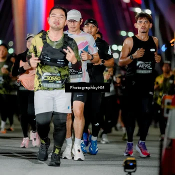 Runner Photo 6245368