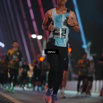 Runner Photo 6245379