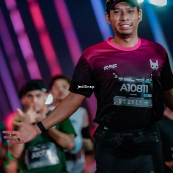 Runner Photo 6245437
