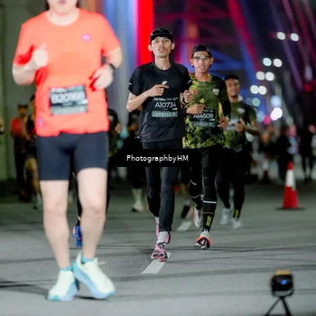 Runner Photo 6245453