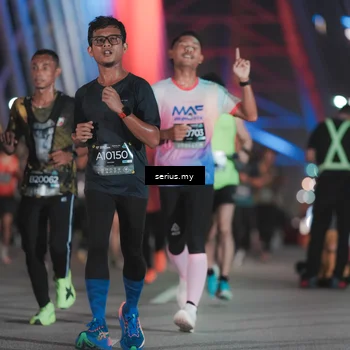 Runner Photo 6245468