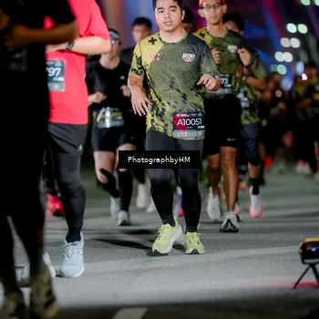 Runner Photo 6245477