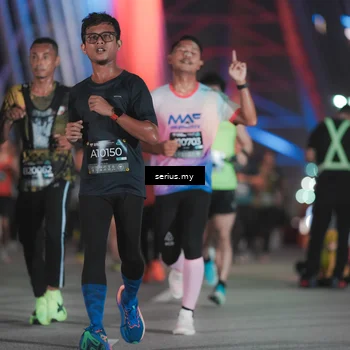 Runner Photo 6245492