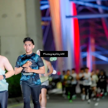 Runner Photo 6245493